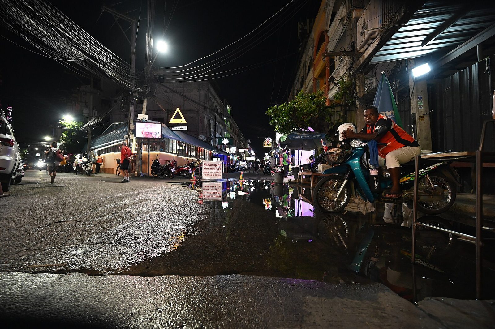 Regnig dag i Chiang Mai — 12 saker att göra inomhus