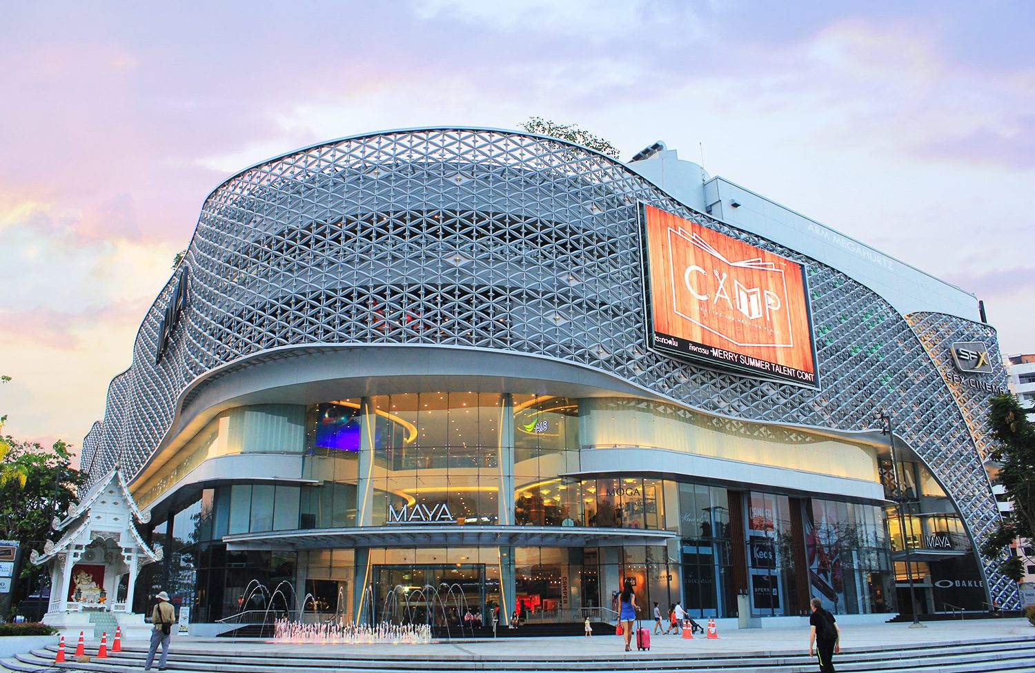 Köpcentrum i Chiang Mai — Maya, One Nimman och Central