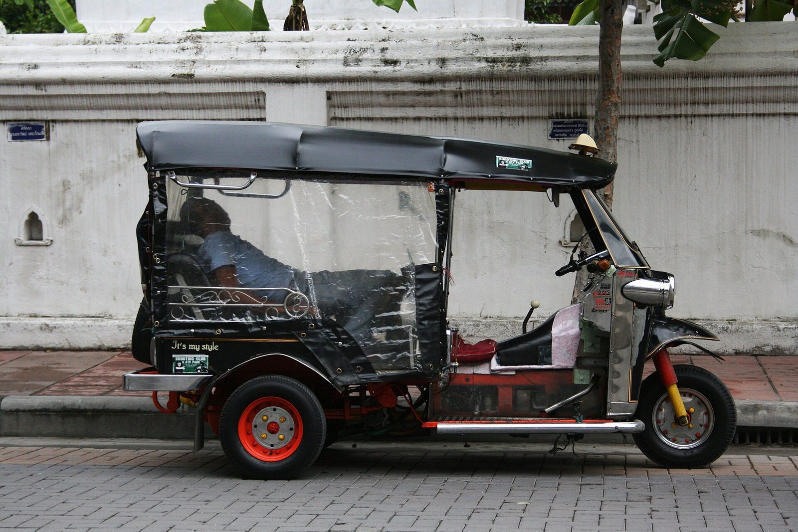 Tuk-tuk i Chiang Mai – charmigt men inte alltid billigast