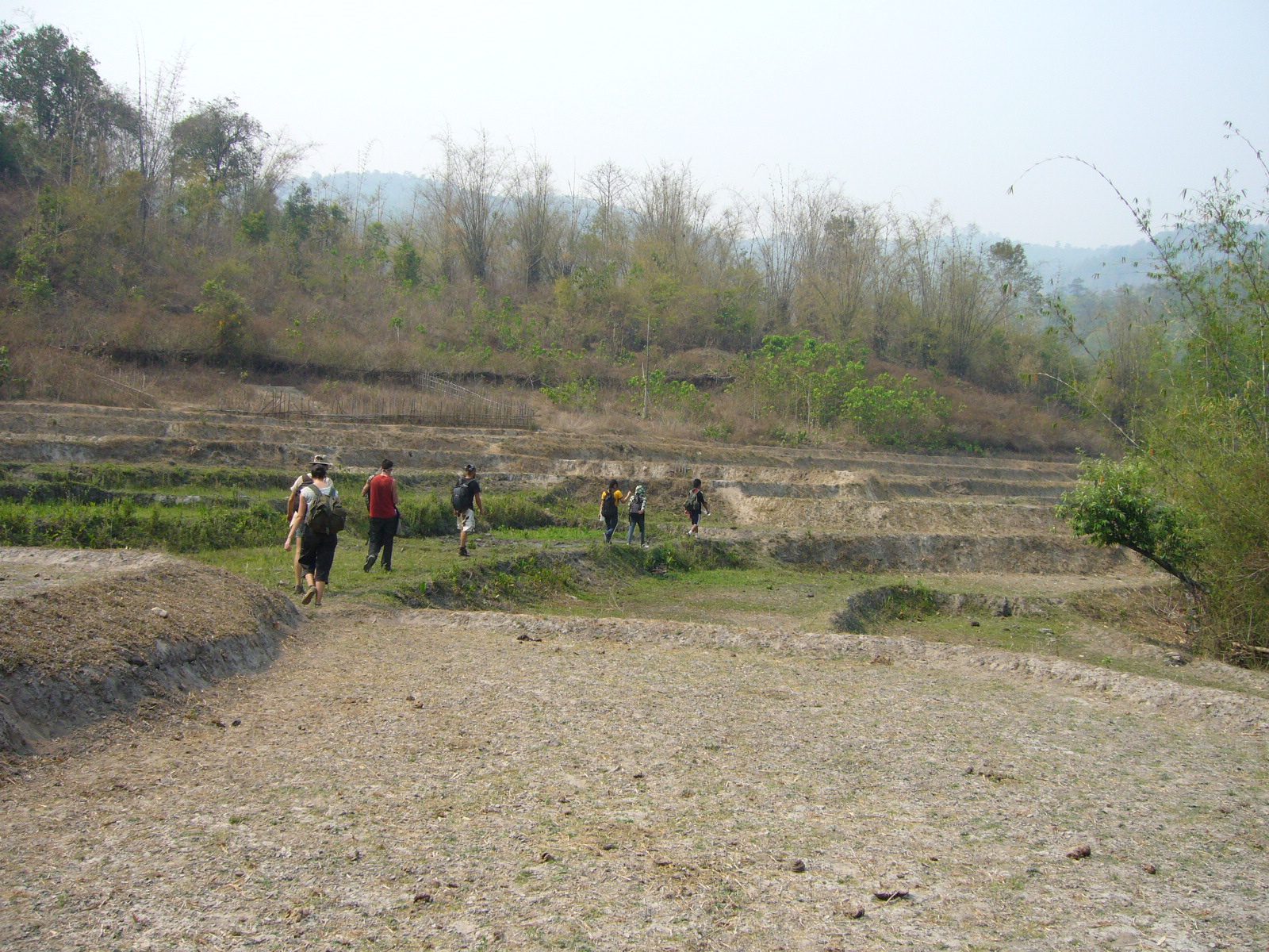Trekking i norra Thailand — guider, byar och etik